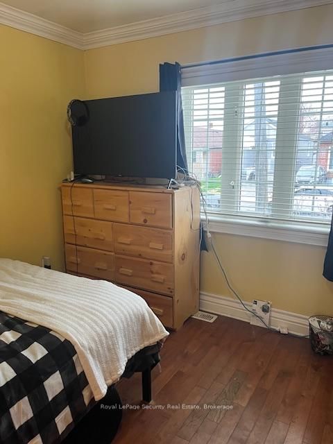 627 Caledonia Road • Toronto, ON photo 6