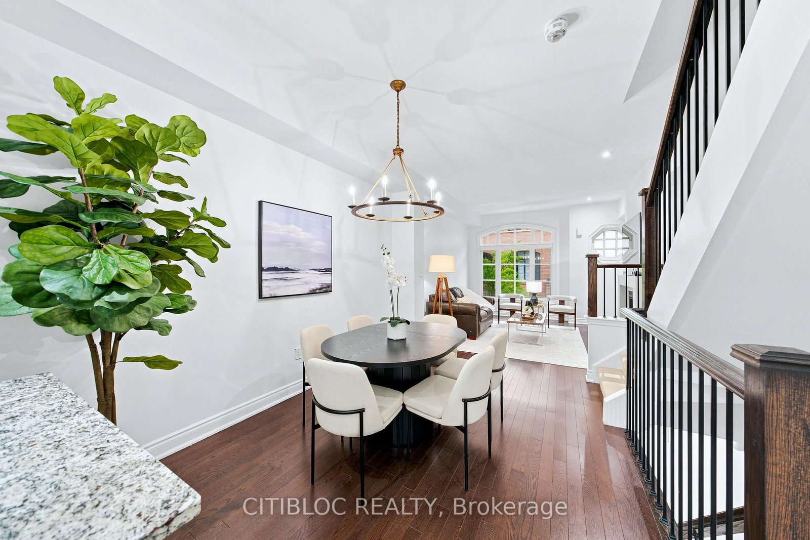 250 Royalton Common • #77 • Oakville, ON photo 6
