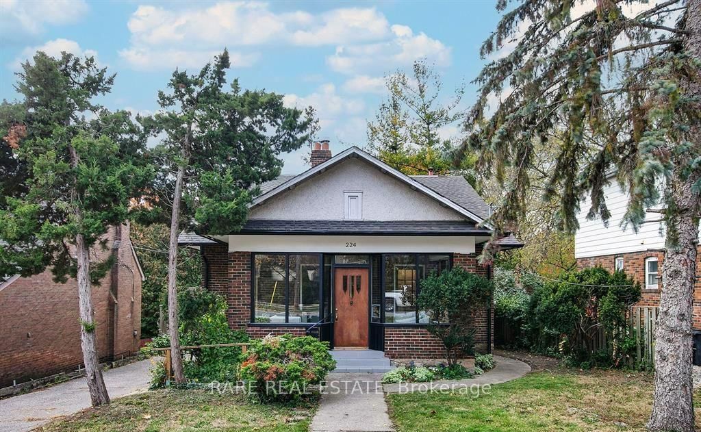 224 Ellis Avenue - Detached in High Park-Swansea