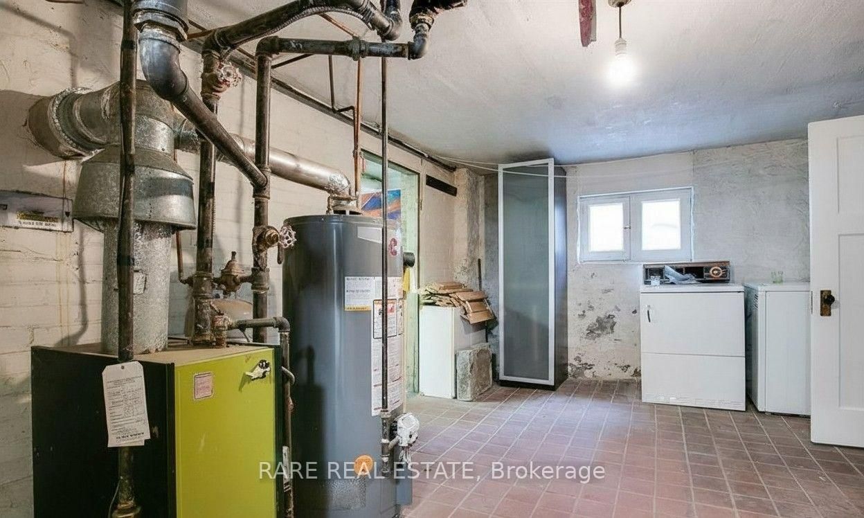 224 Ellis Avenue • Toronto, ON photo 18