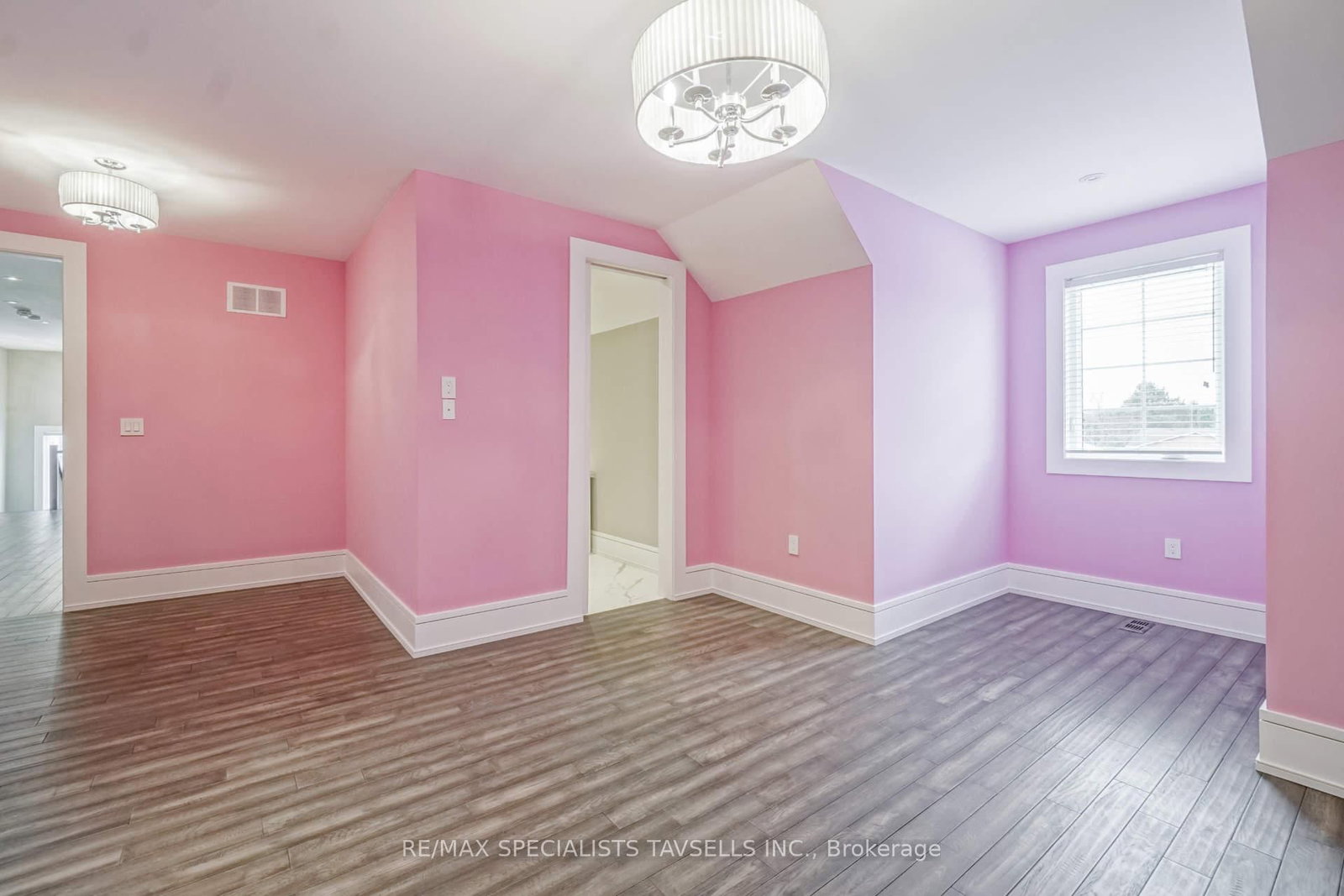 7 Dolan Drive • Caledon, ON photo 28