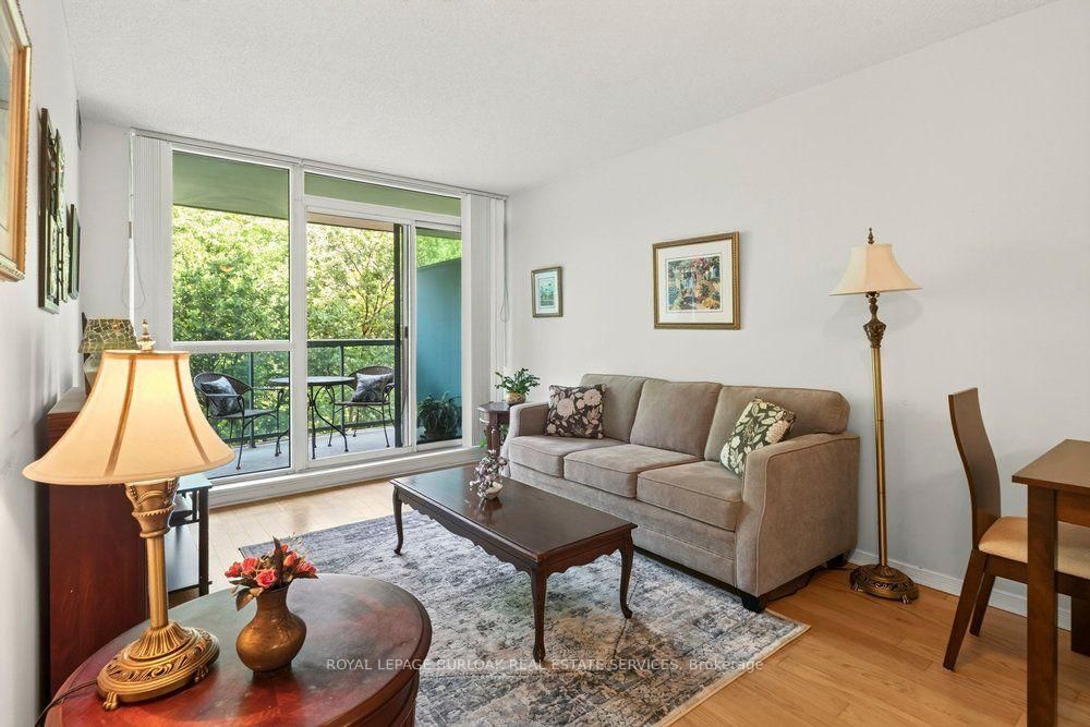 2565 Erin Centre Boulevard • #402 • Mississauga, ON photo 5