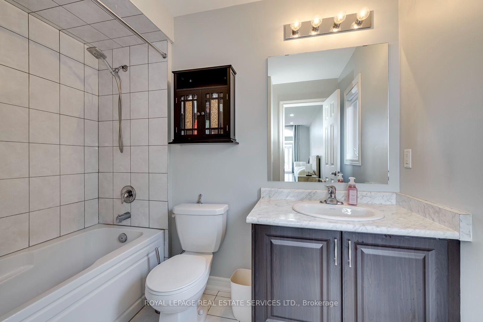 486 Silver Maple Road • Oakville, ON photo 24