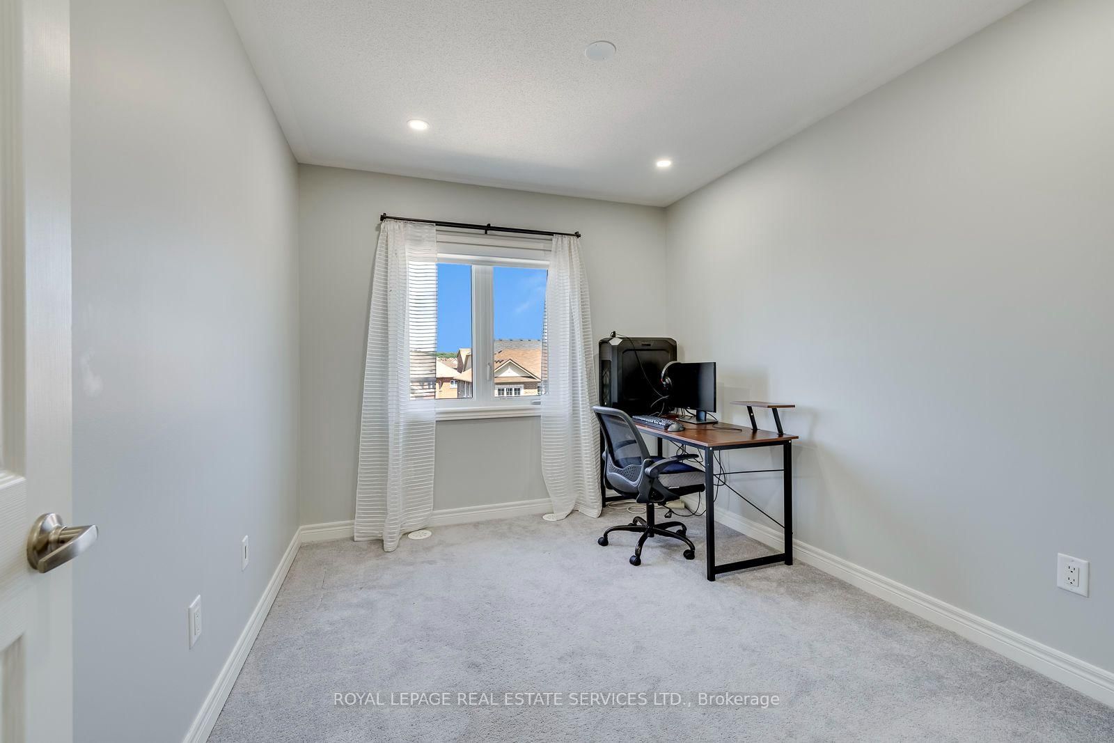 486 Silver Maple Road • Oakville, ON photo 27