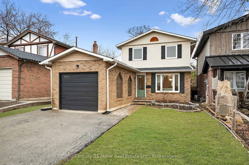 home for sale on 2451 Malcolm Crescent