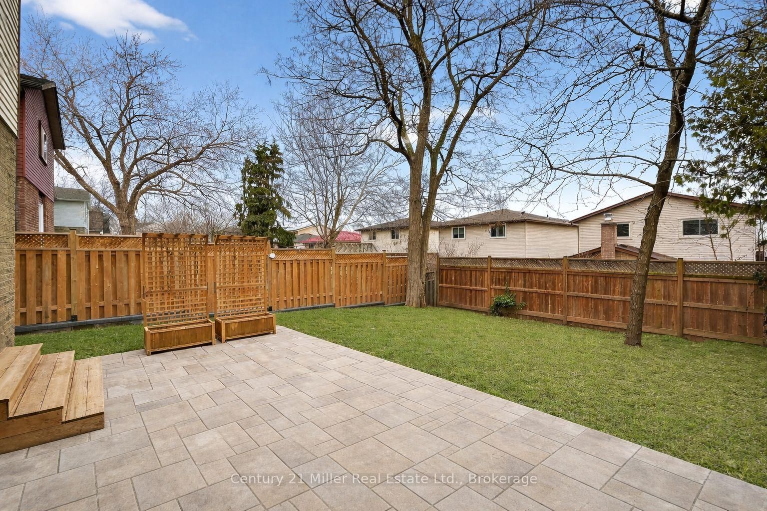 2451 Malcolm Crescent • Burlington, ON photo 28