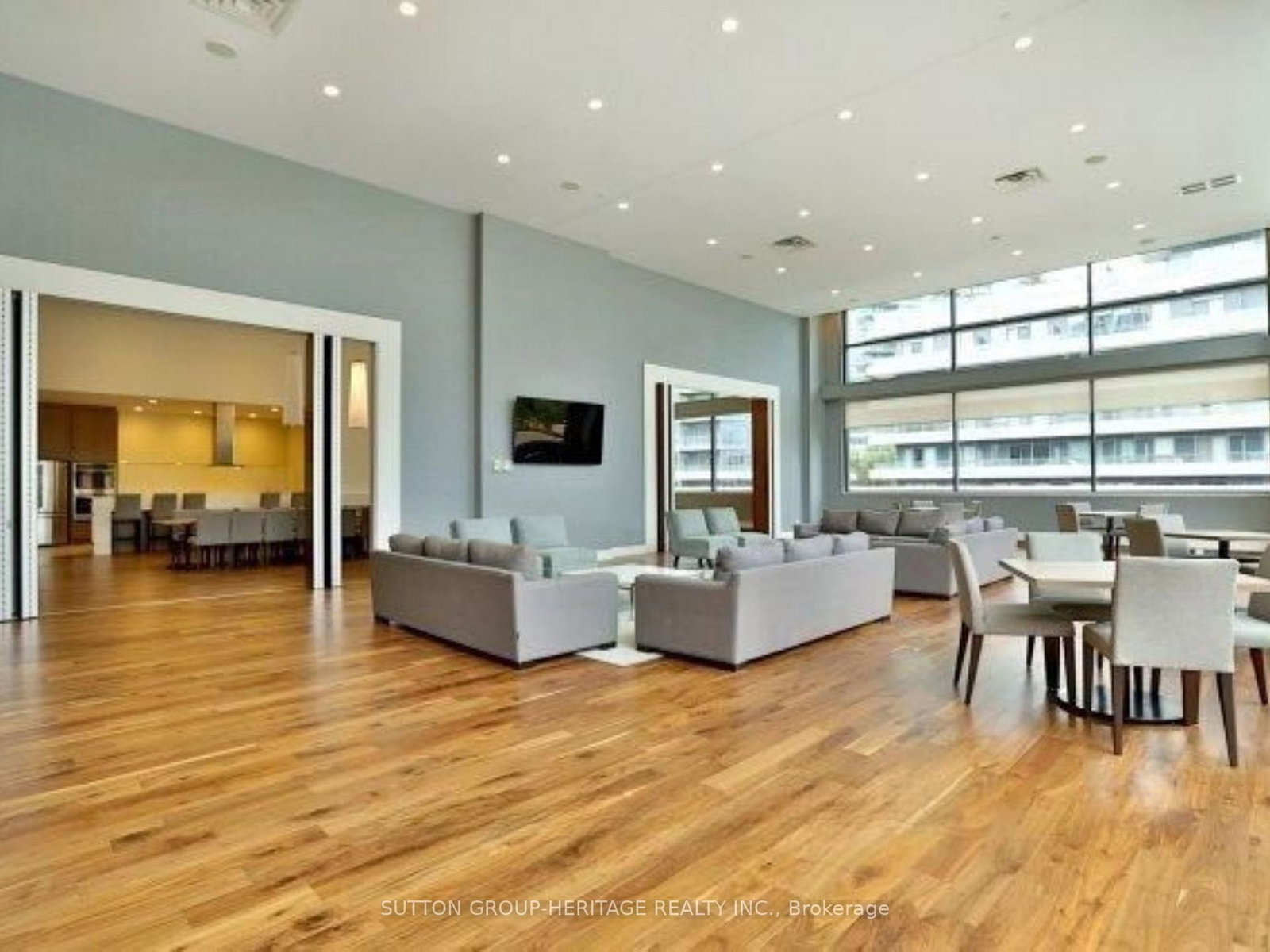 2212 Lake Shore Boulevard W • #907 • Toronto, ON photo 17