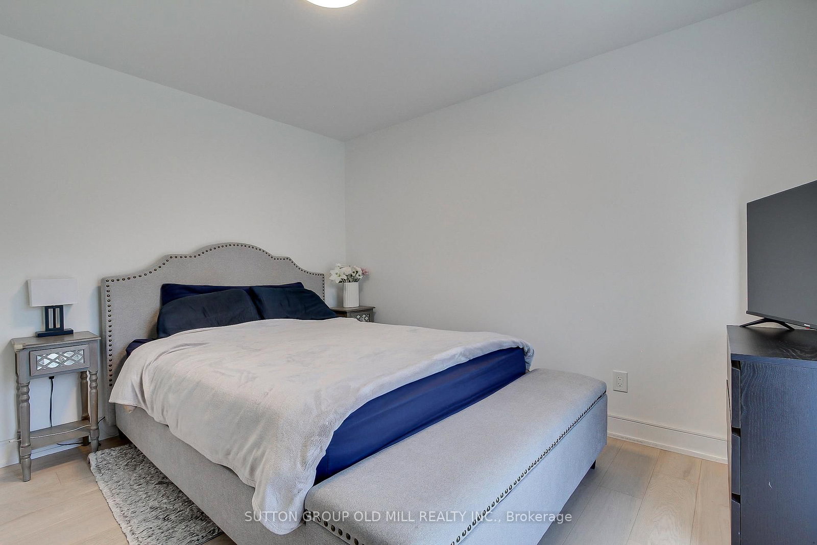 23 Moore Park Crescent • Halton Hills, ON photo 19