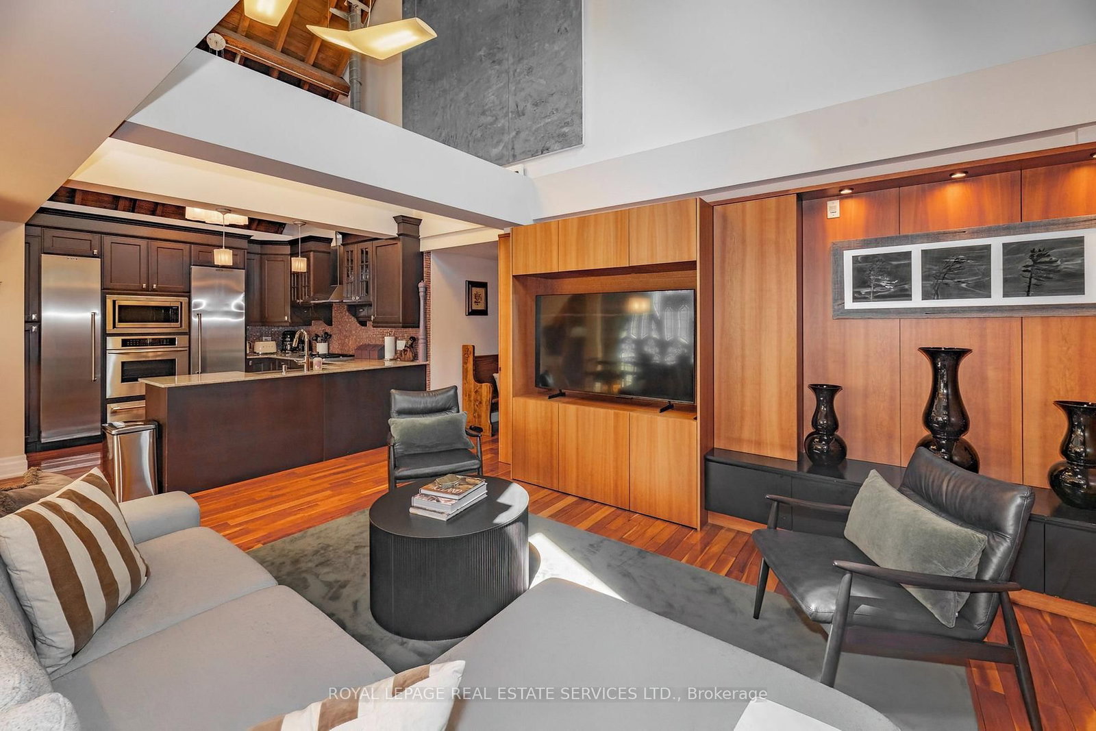 384 Sunnyside Avenue • #308 • Toronto, ON photo 12