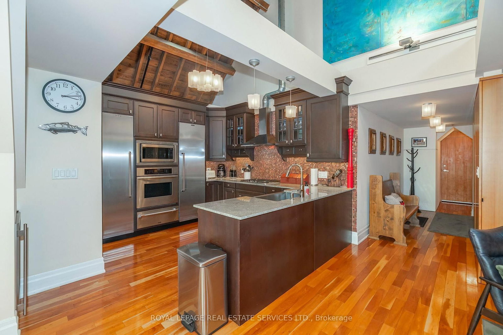 384 Sunnyside Avenue • #308 • Toronto, ON photo 14