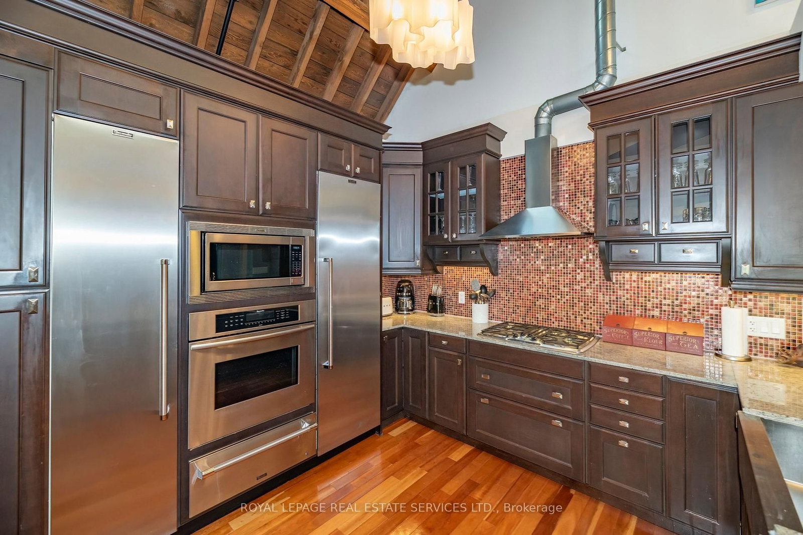 384 Sunnyside Avenue • #308 • Toronto, ON photo 15