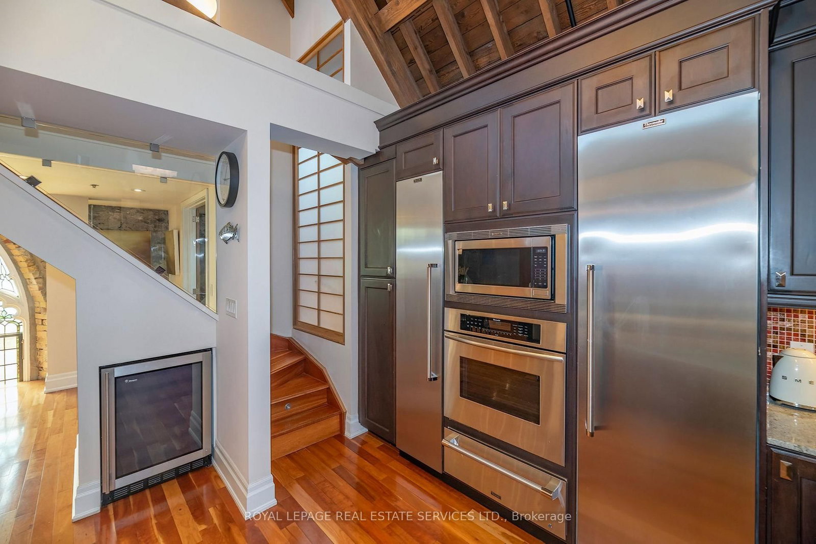 384 Sunnyside Avenue • #308 • Toronto, ON photo 17