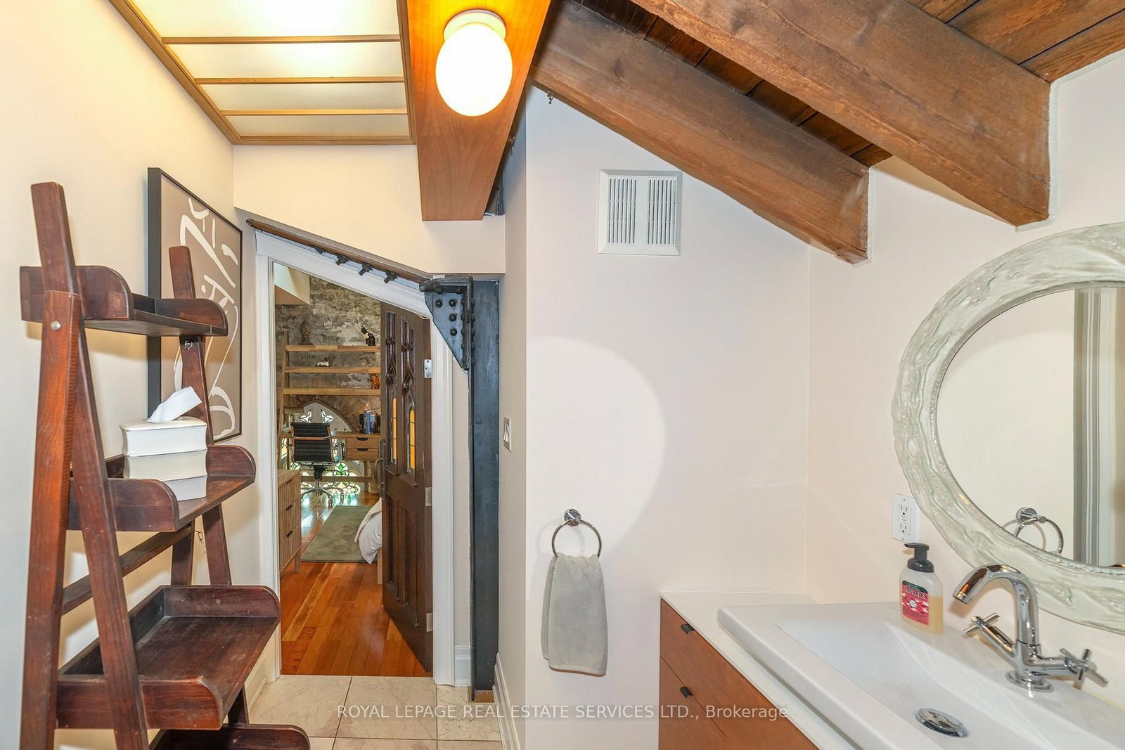 384 Sunnyside Avenue • #308 • Toronto, ON photo 25