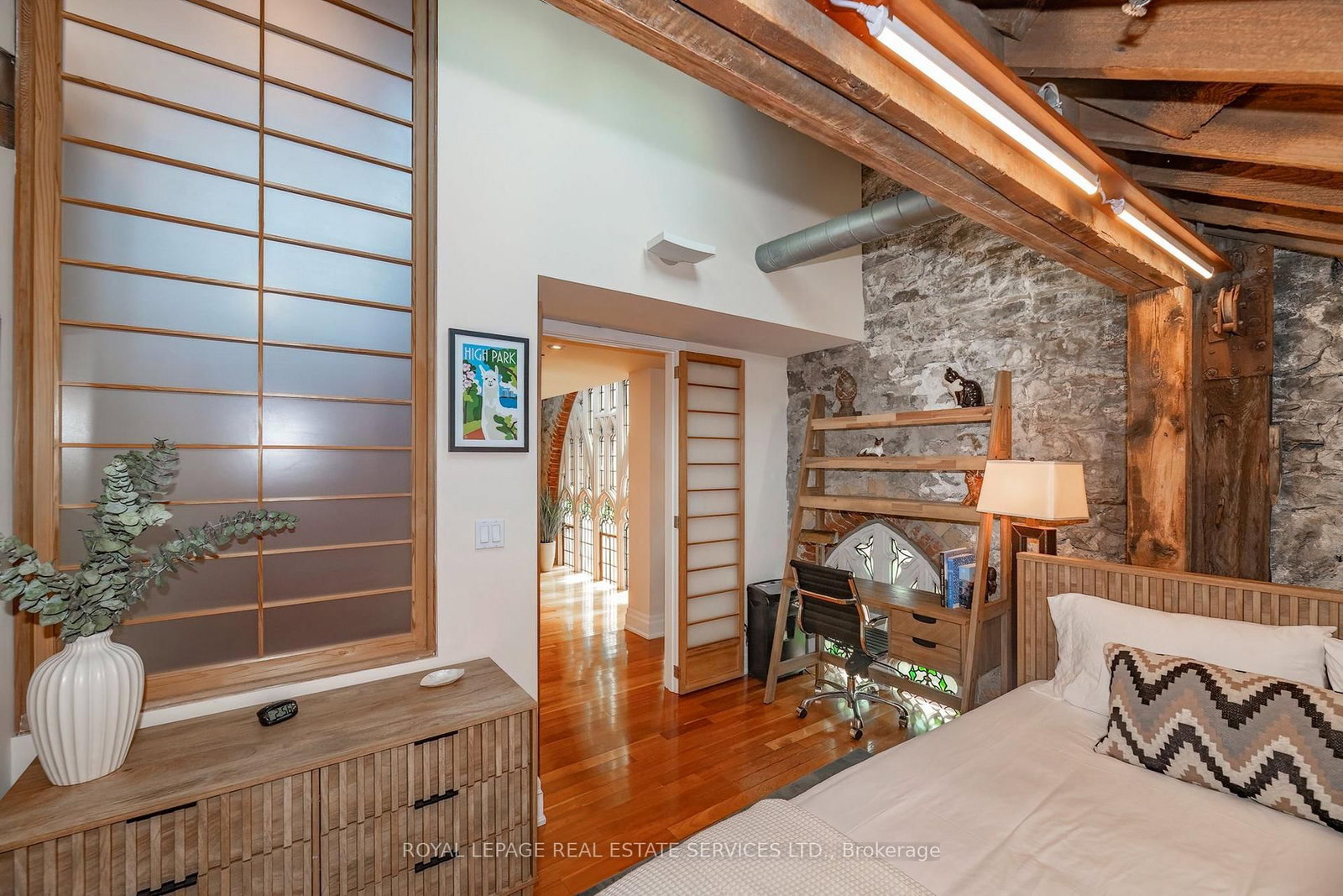 384 Sunnyside Avenue • #308 • Toronto, ON photo 27