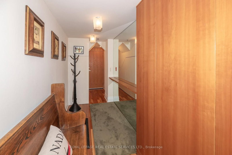 308 - 384 Sunnyside Avenue