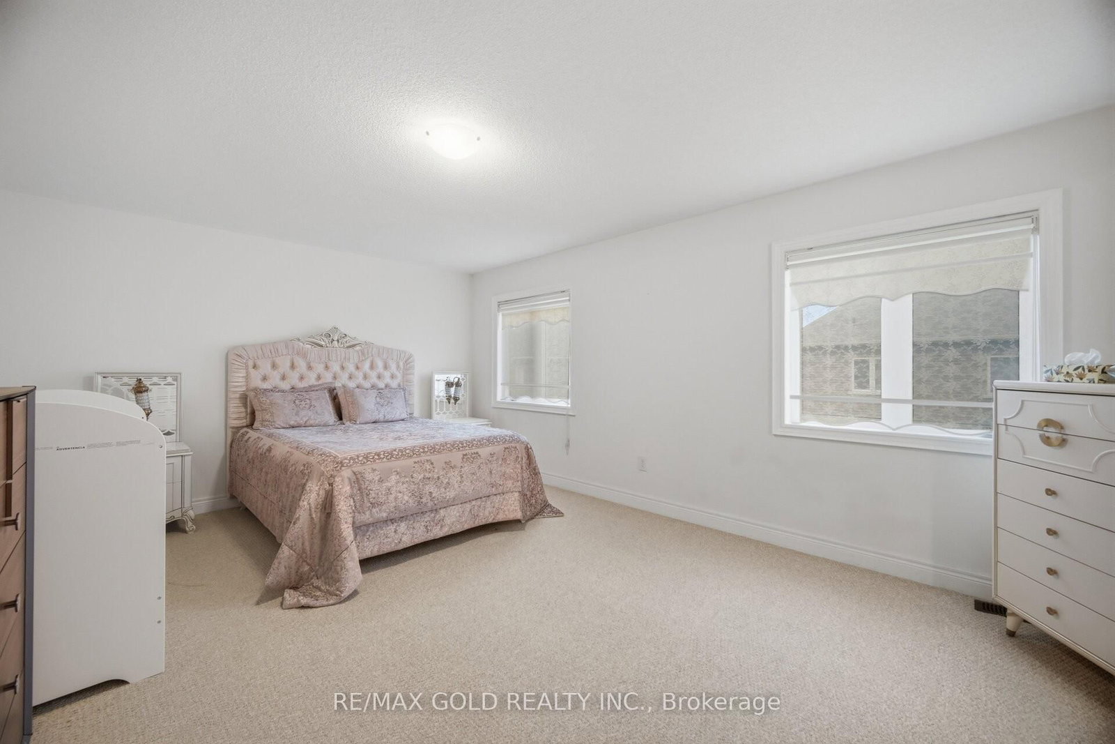 11 Sinatra Street • Brampton, ON photo 14