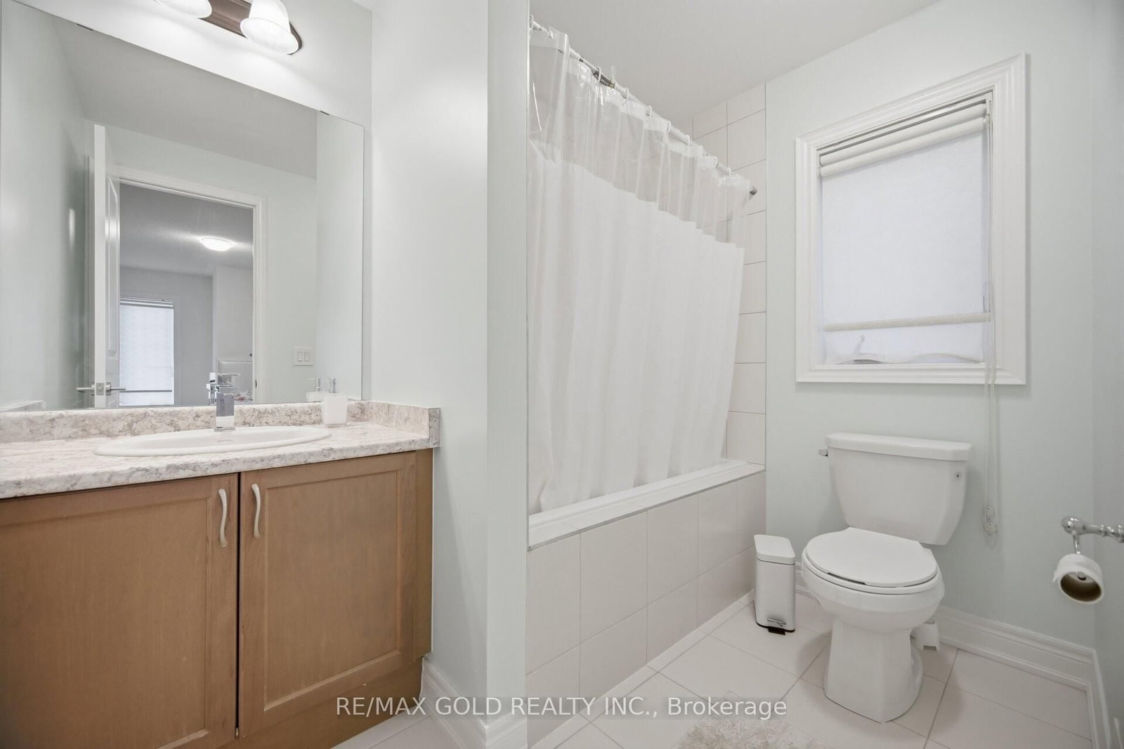 11 Sinatra Street • Brampton, ON photo 18