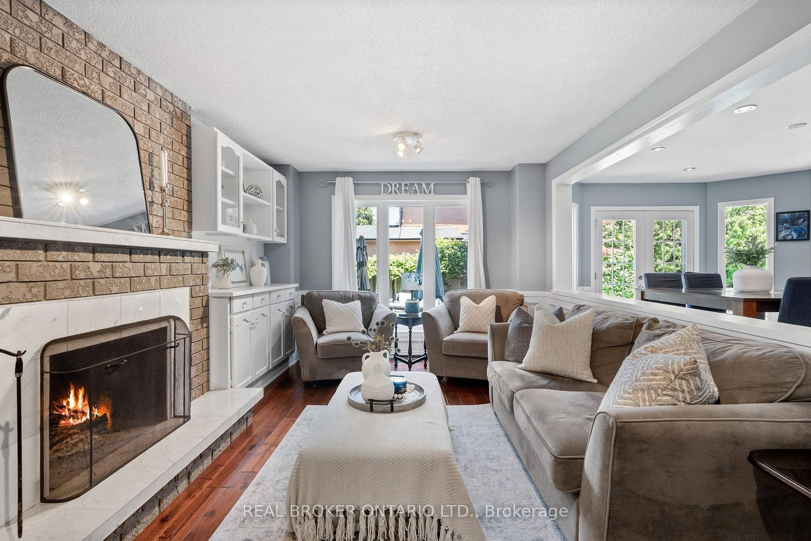 1291 Windrush Drive • Oakville, ON photo 13