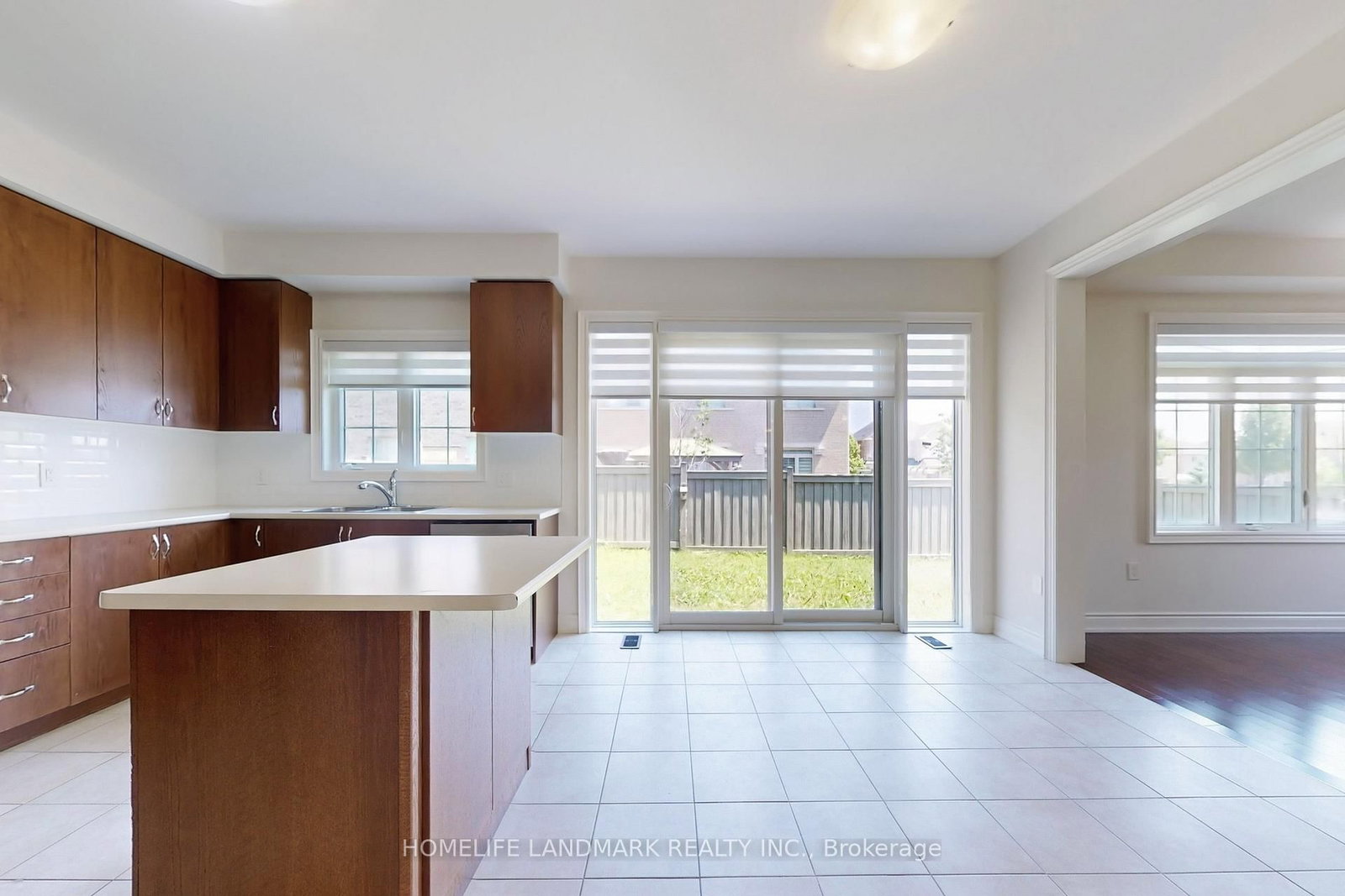 1533 Devine Point • Milton, ON photo 15