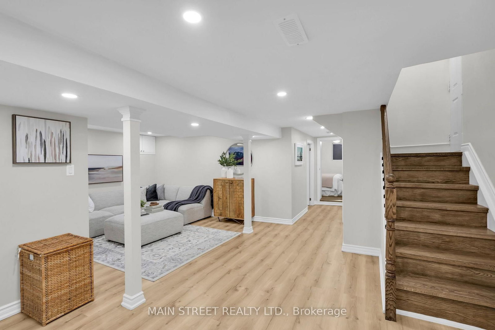 161 Church Street • Toronto, ON photo 28