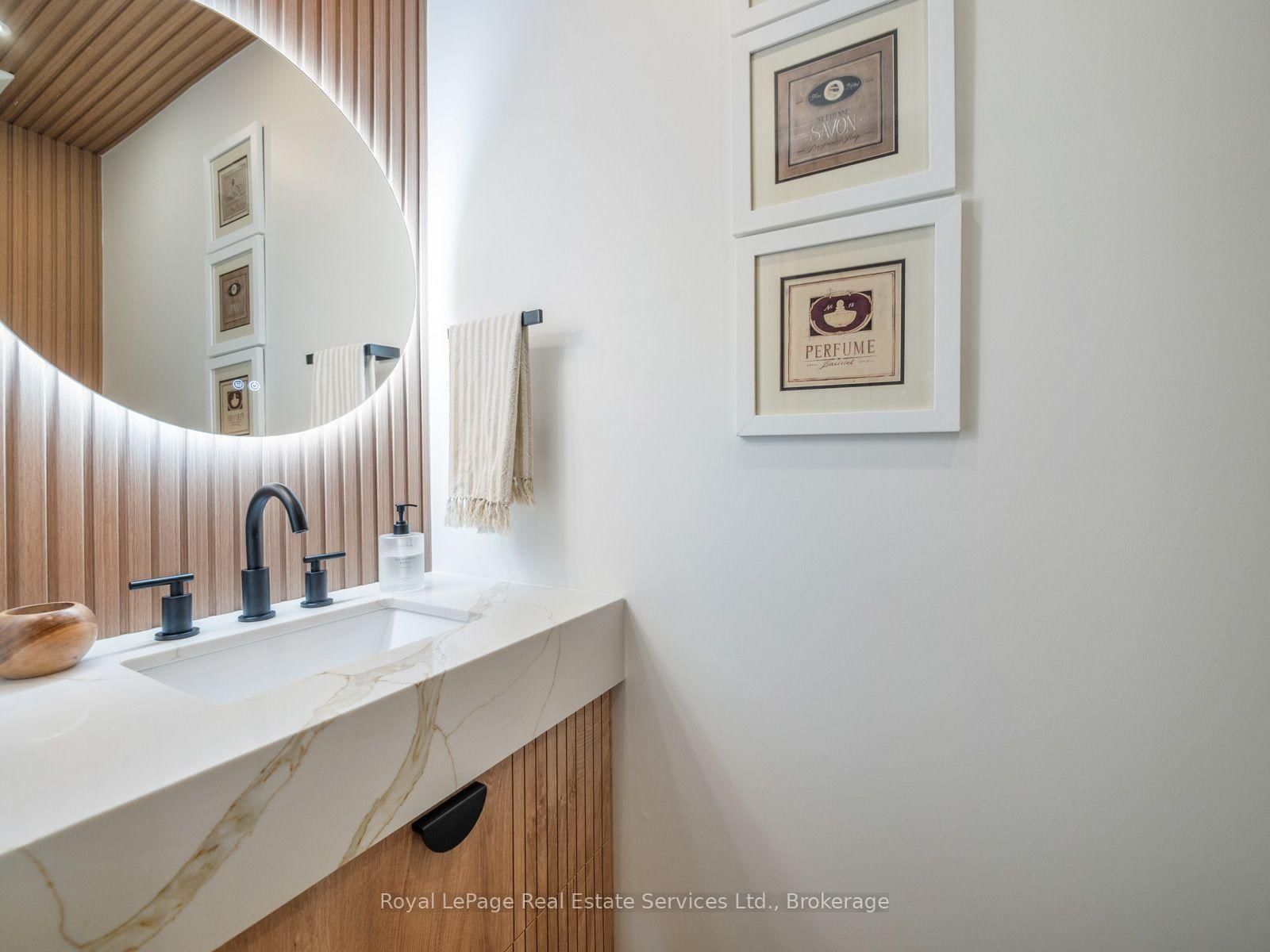1478 Creekwood Trail • Oakville, ON photo 18