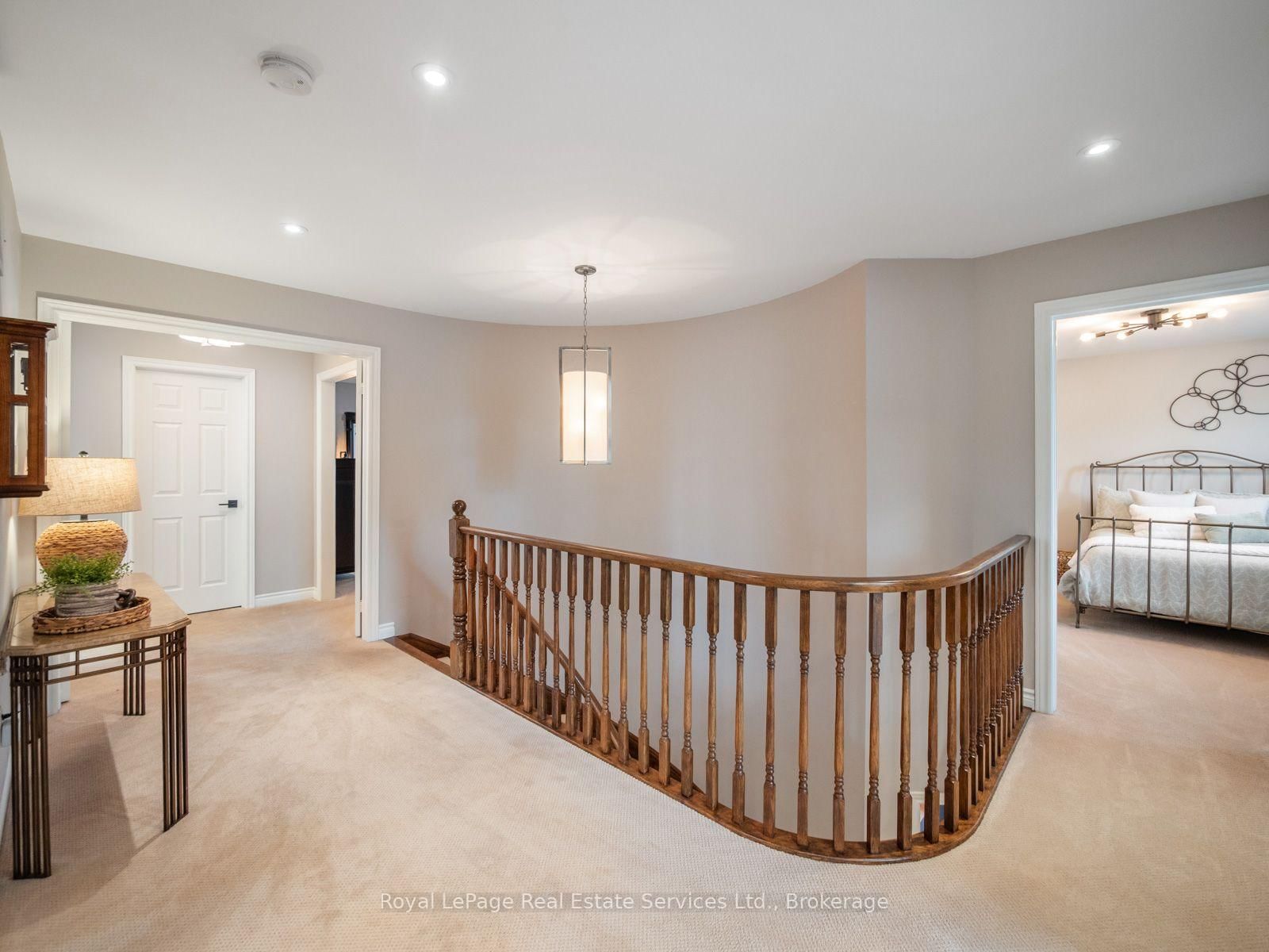 1478 Creekwood Trail • Oakville, ON photo 20