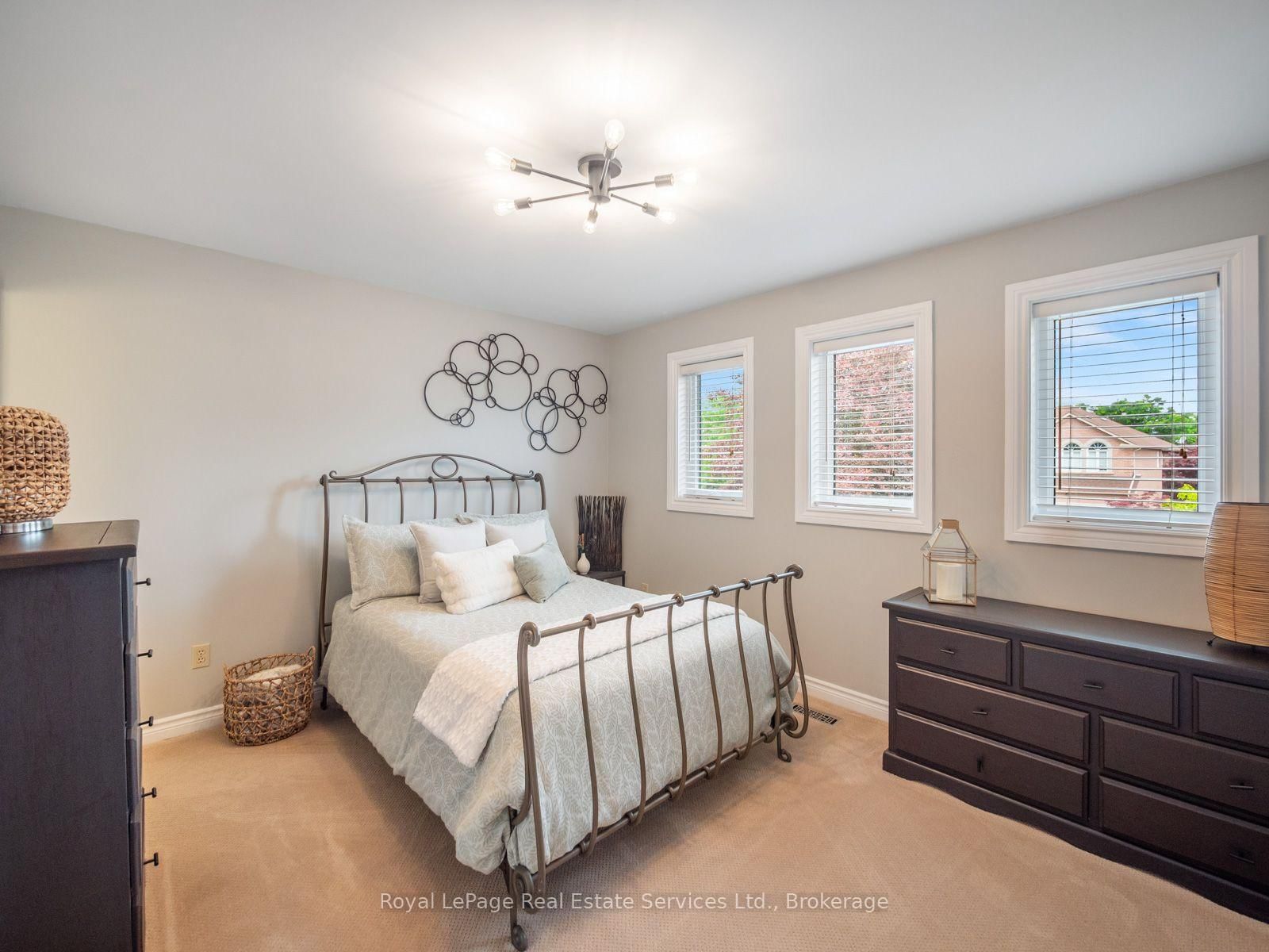 1478 Creekwood Trail • Oakville, ON photo 30