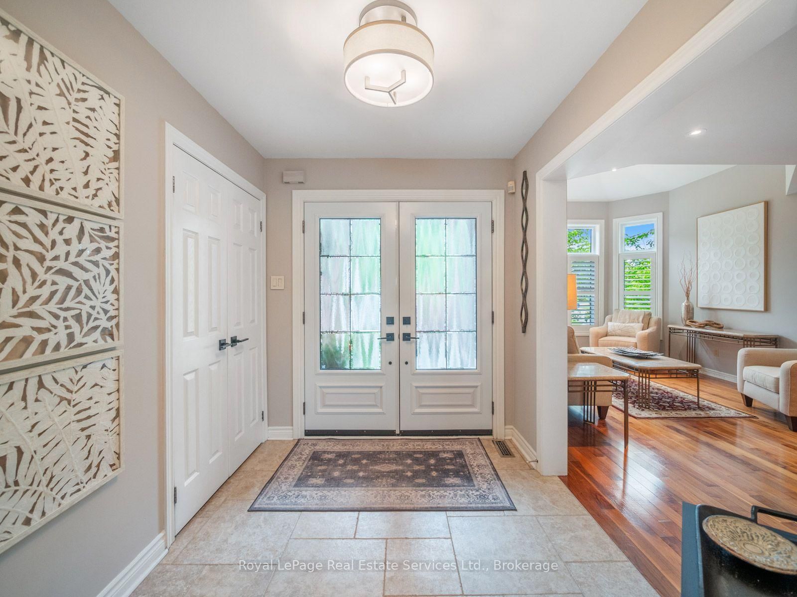 1478 Creekwood Trail • Oakville, ON photo 6