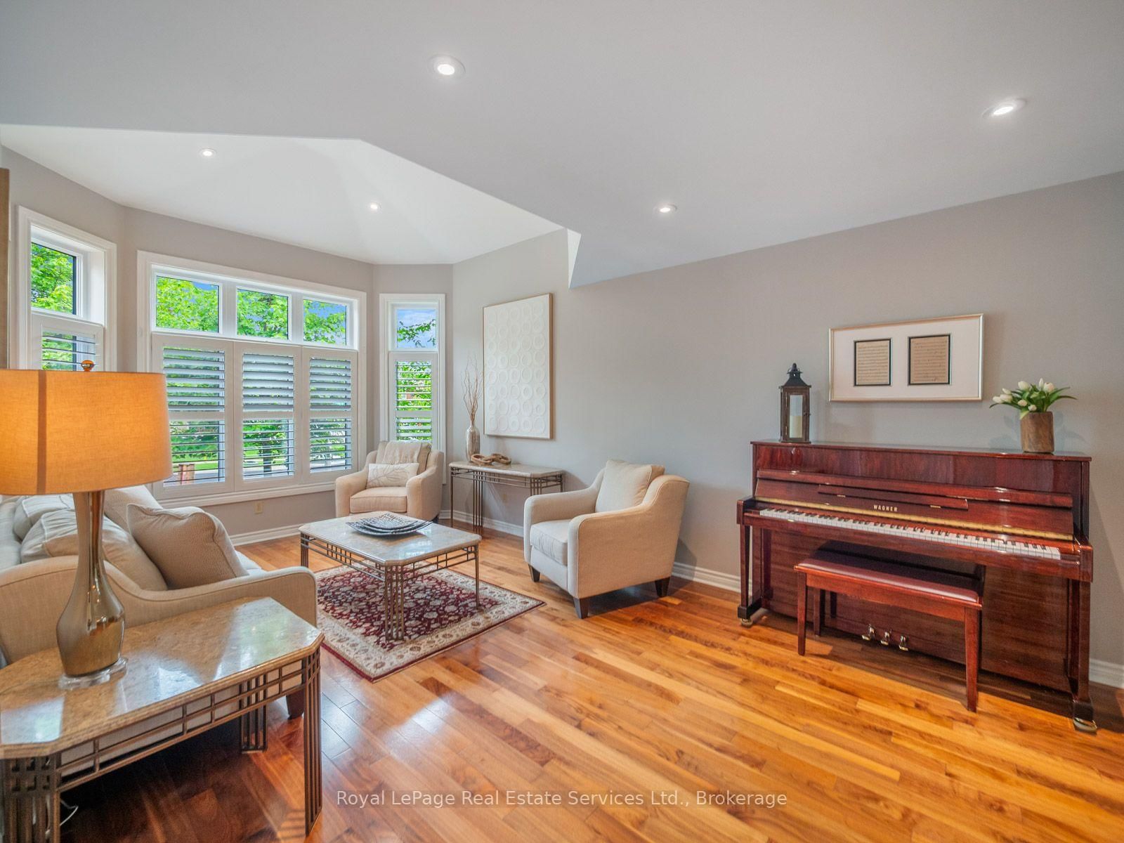 1478 Creekwood Trail • Oakville, ON photo 7