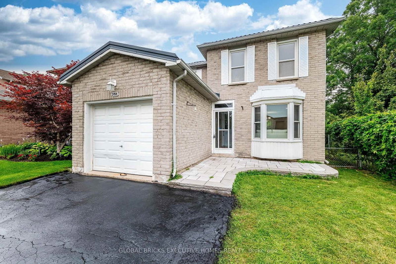 2150 Hunt Crescent