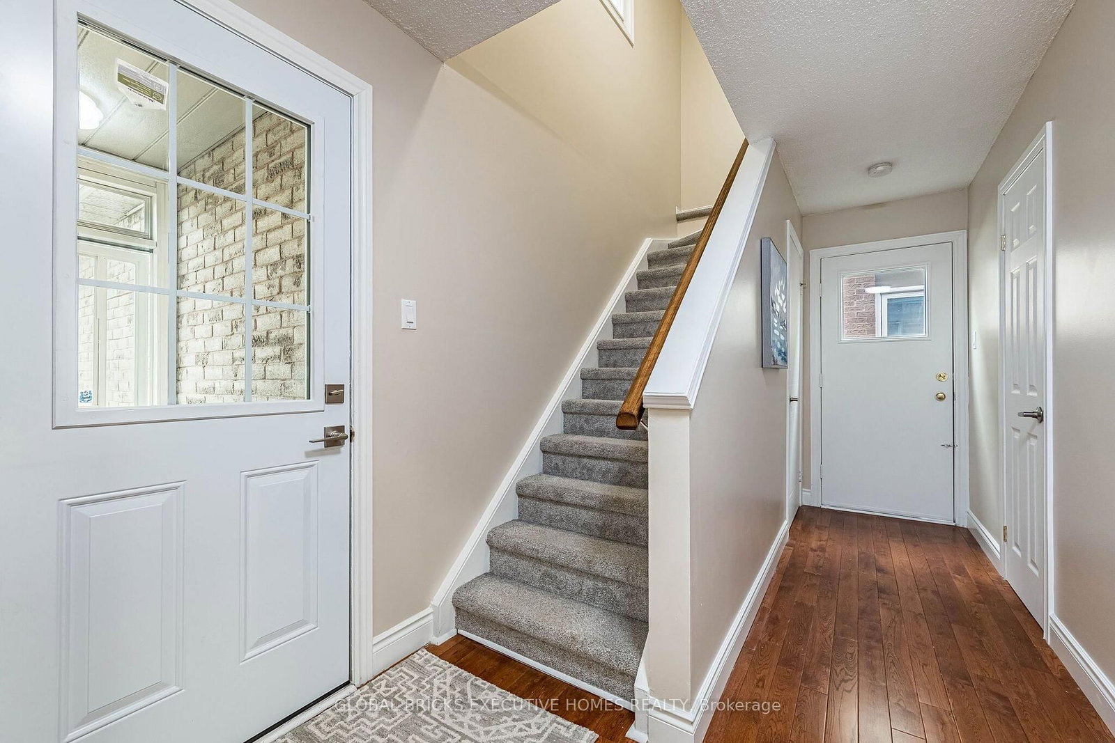 2150 Hunt Crescent • Burlington, ON photo 22