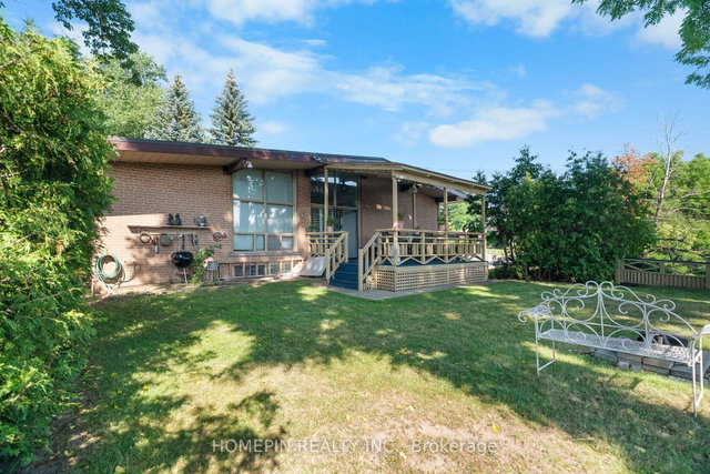 25 Grovetree Road