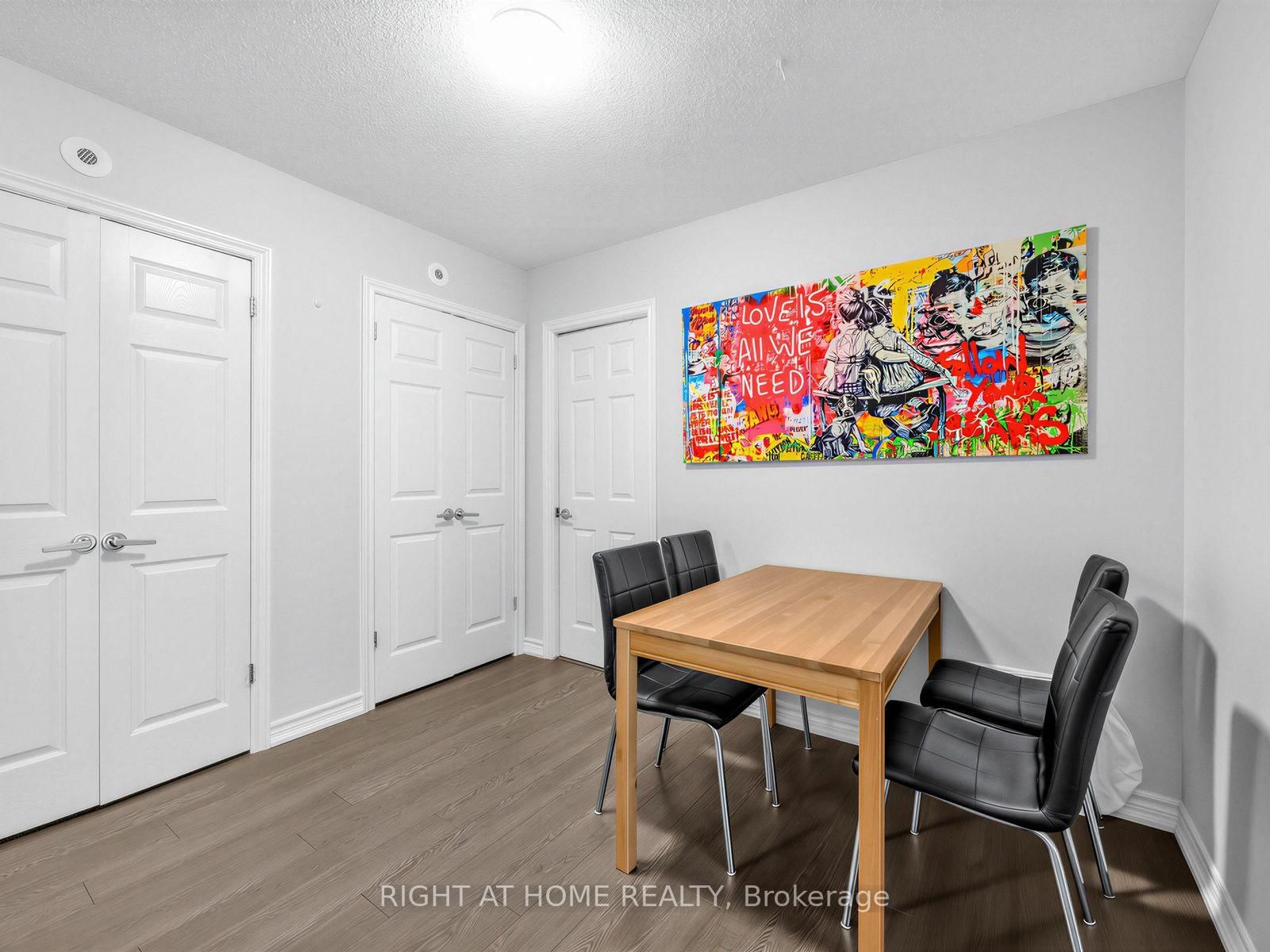 95 The Queensway • #61 • Toronto, ON photo 10