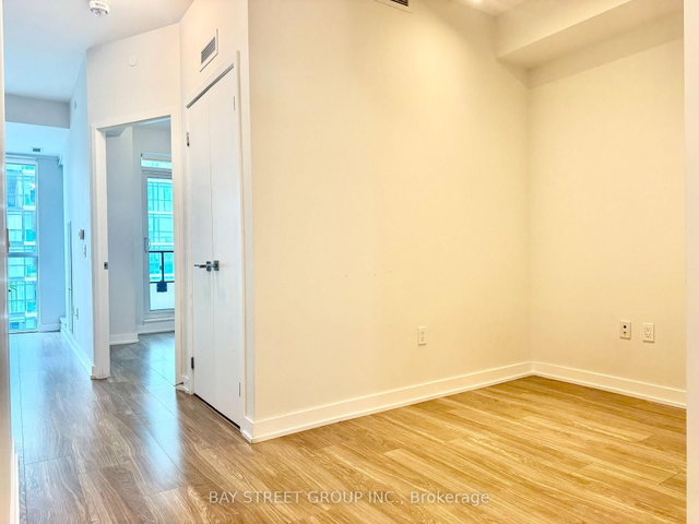2317 - 4055 Parkside Village Drive