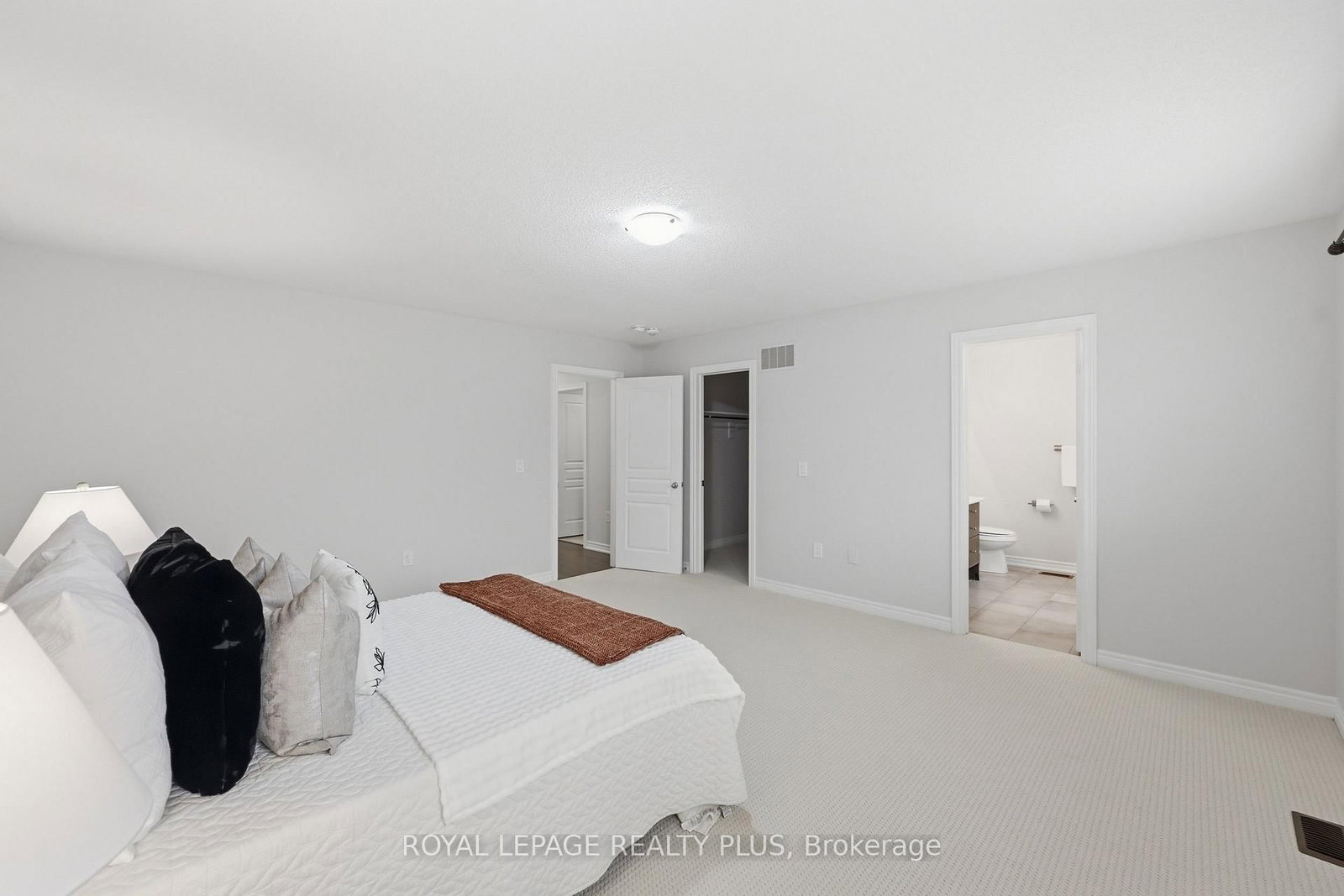 1527 Carr Landing • Milton, ON photo 32