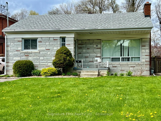 Upper - 34 Ovida Avenue