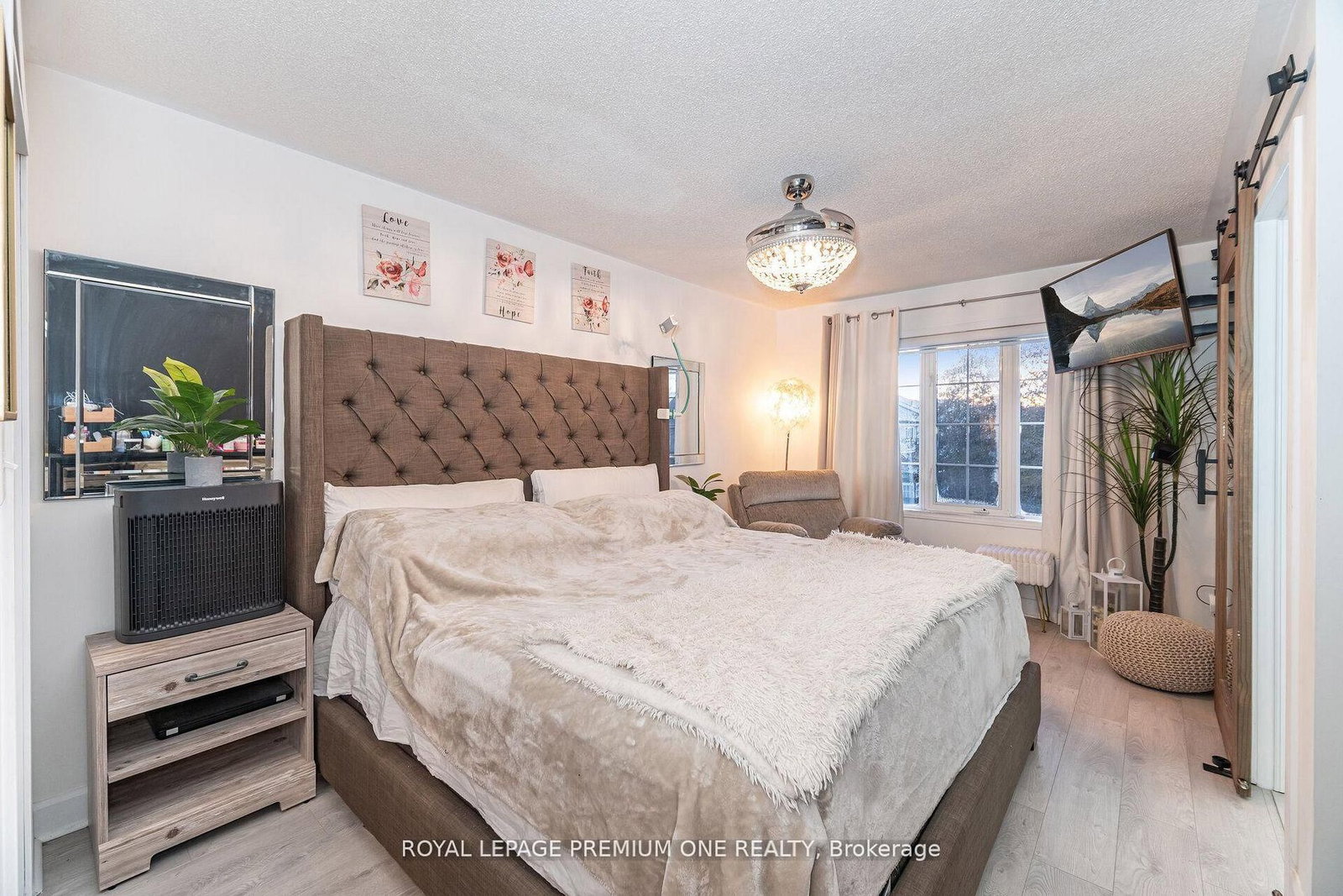 47 Triple Crown Avenue • Toronto, ON photo 18