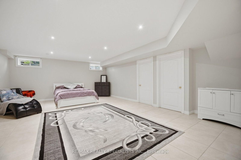 227 Minto Milton,ON L9T 7P4 — Photo 42