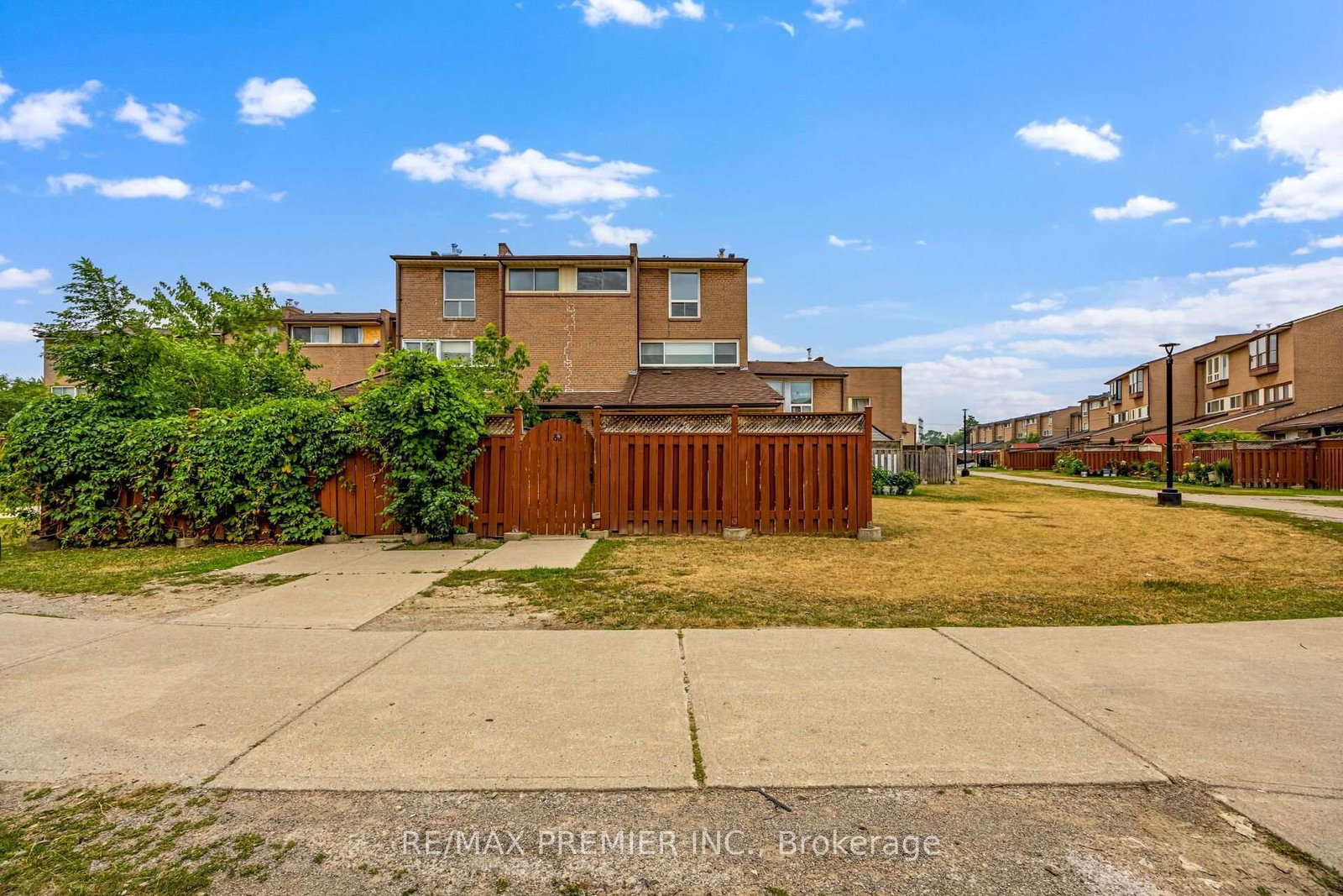 248 John Garland Boulevard • #82 • Toronto, ON photo 29