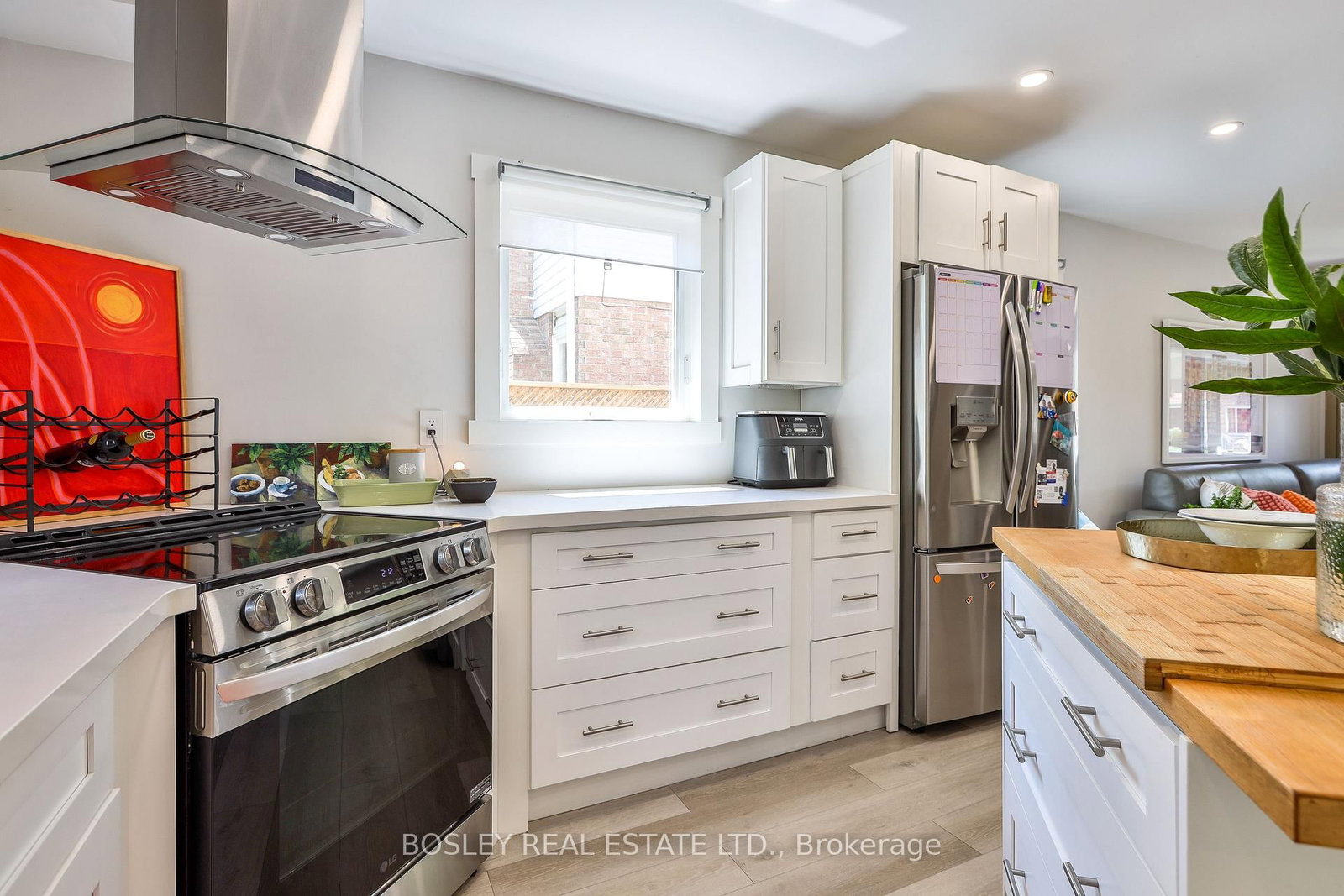 21 Courtleigh Square • Brampton, ON photo 10