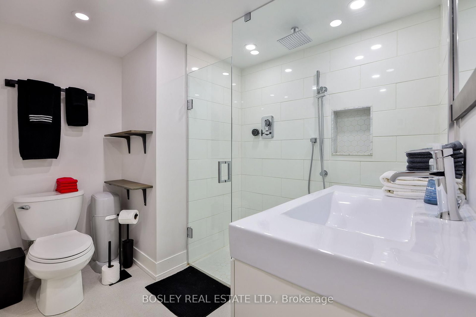 21 Courtleigh Square • Brampton, ON photo 29