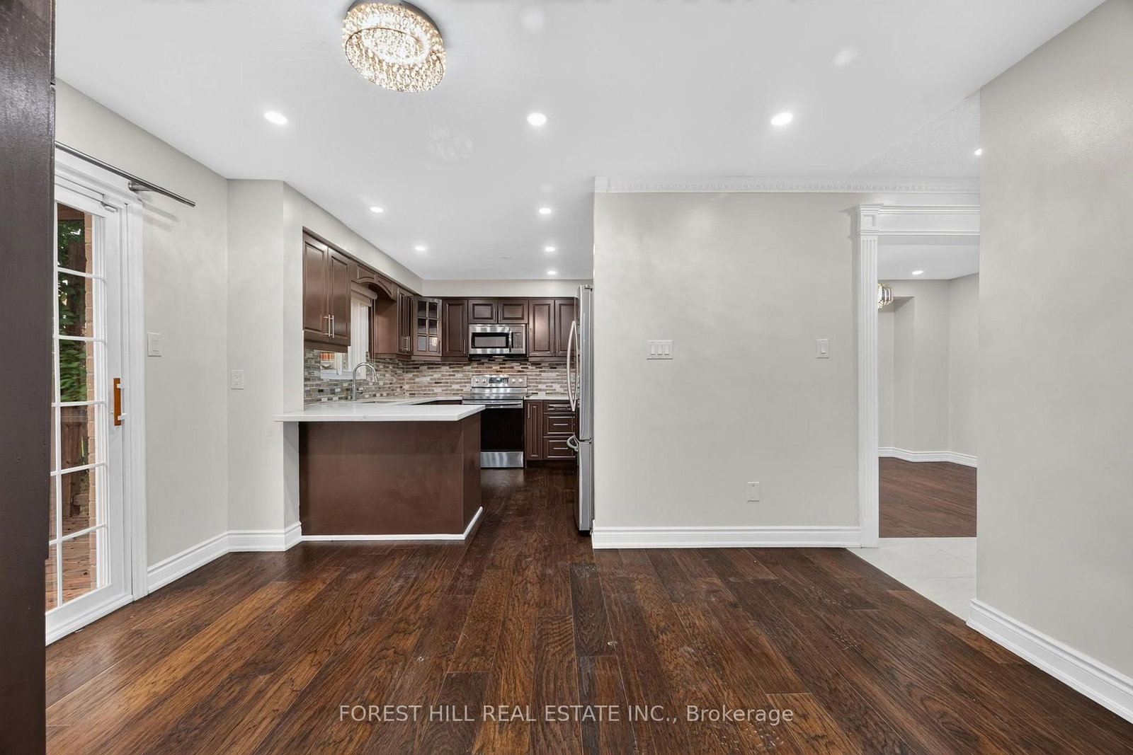 55 Castlehill Road • Brampton, ON photo 10