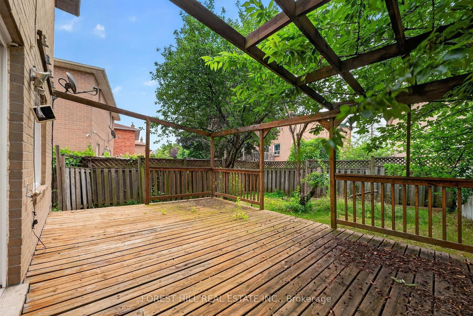 55 Castlehill Road • Brampton, ON photo 40