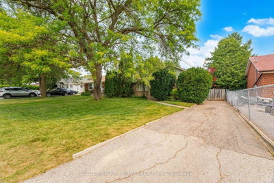 25 ARCH Road • Mississauga, ON photo 4