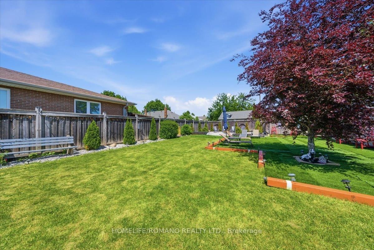 5 S Cuffley Crescent • Toronto, ON photo 39