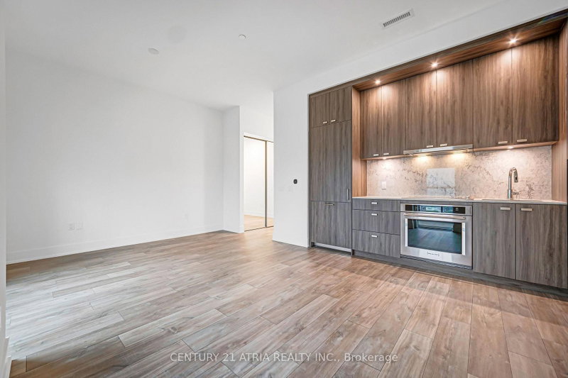 home for lease on PH03-858 Dupont Street