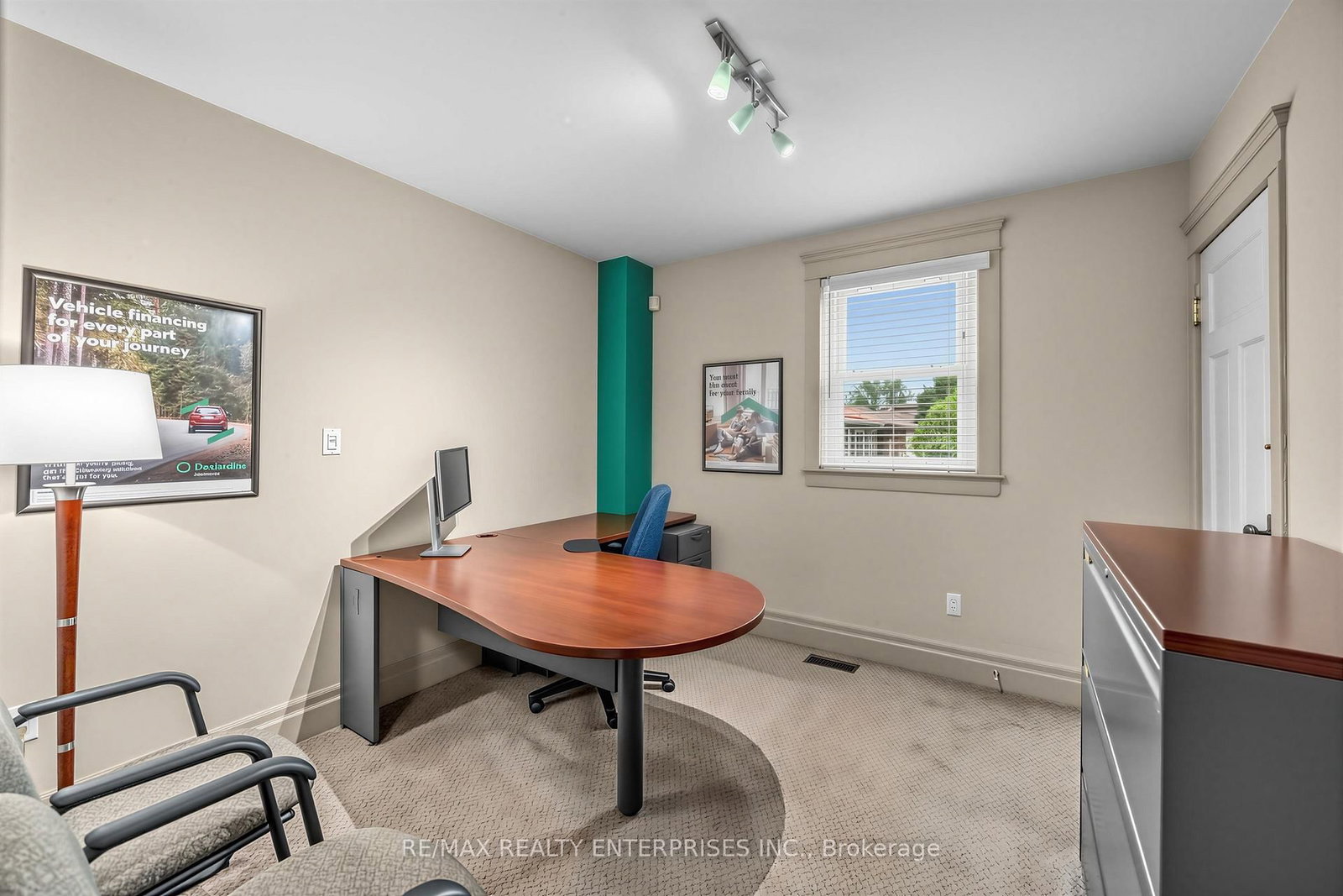 3569 Cawthra Road • Mississauga, ON photo 13