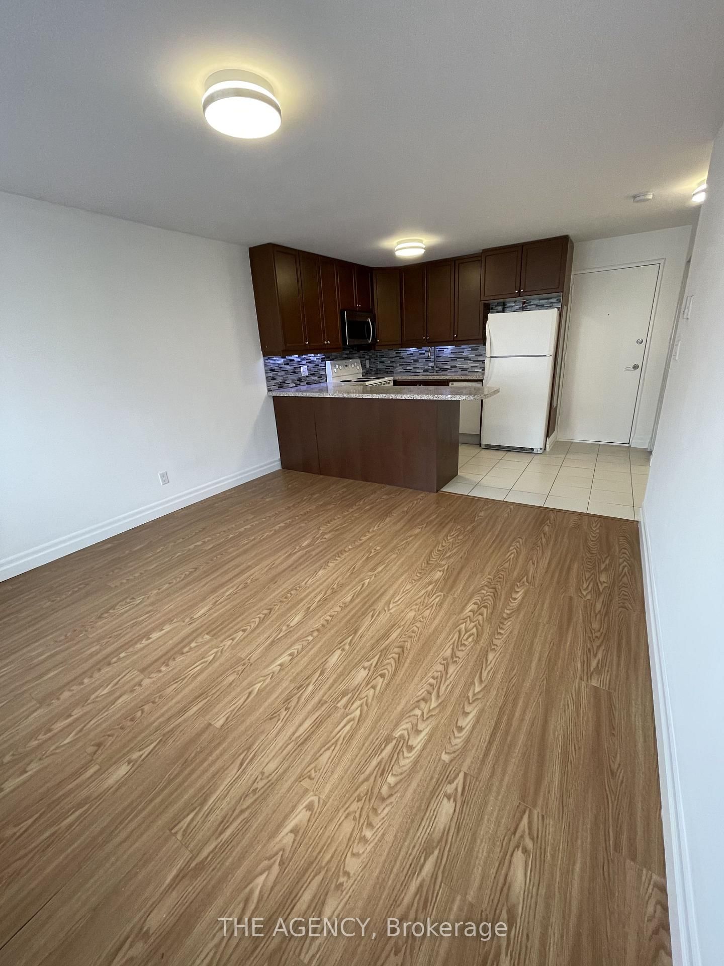 5-2940 Dundas Street, Toronto, ON, photo 4