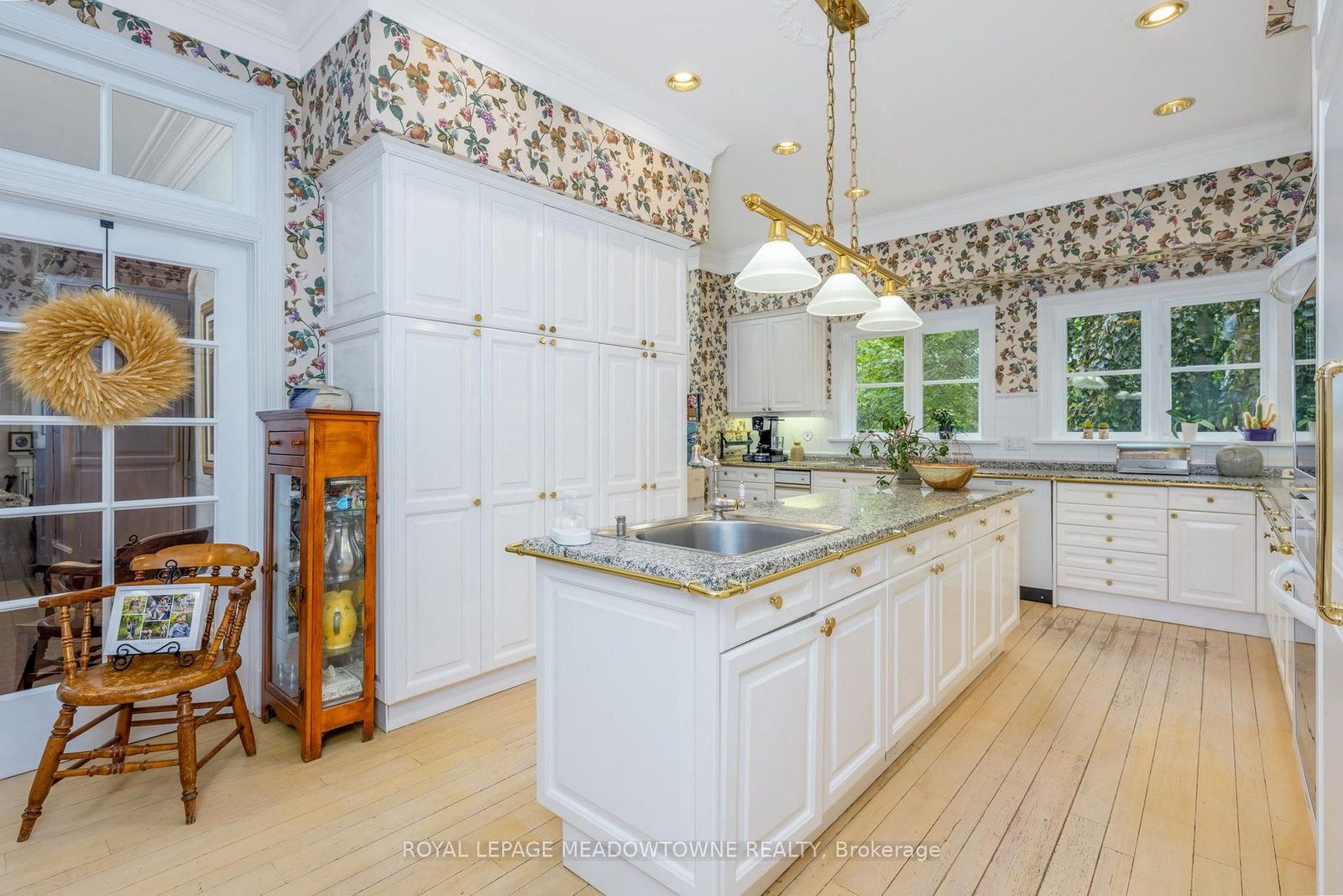 2097 Grange Side Road • Caledon, ON photo 11