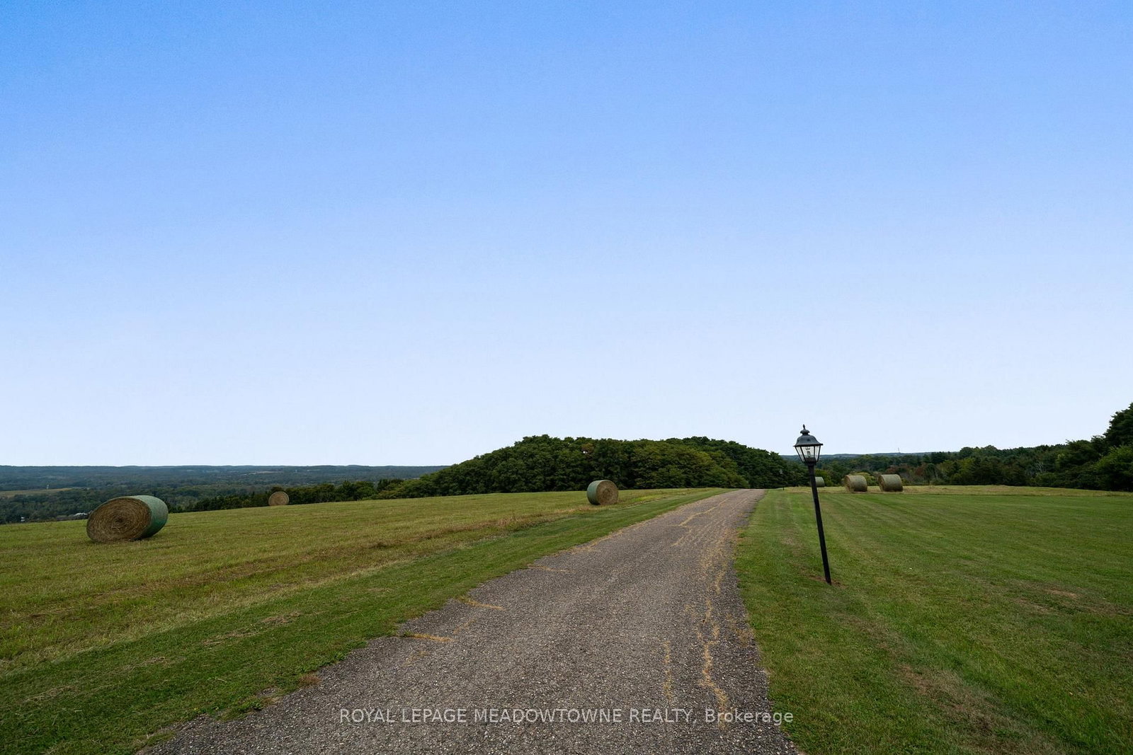 2097 Grange Side Road • Caledon, ON photo 33